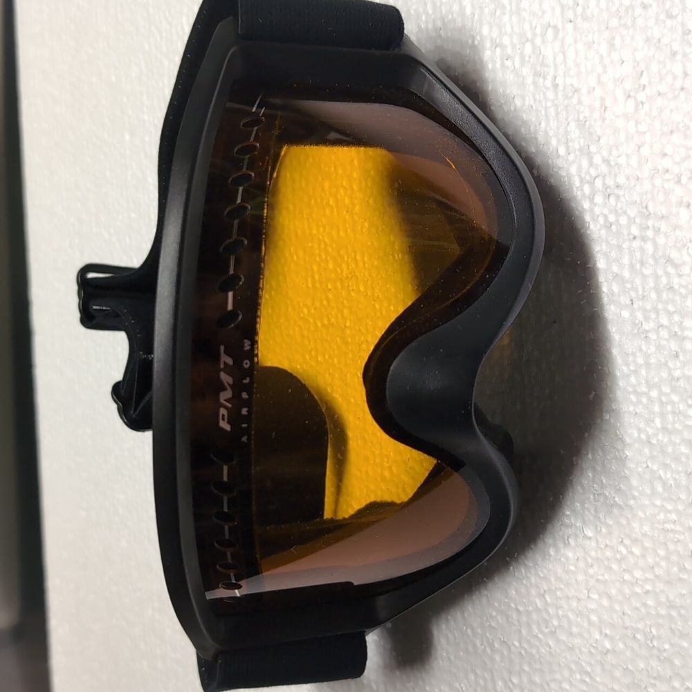 Smith Ski Goggles - image 3